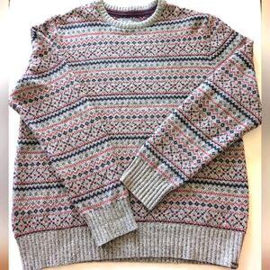 Eddie Bauer wool blend neutral crewneck sweater. Large.